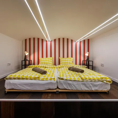Korond Palace With 4 Bedrooms In An Unesco Protected Palazzo
